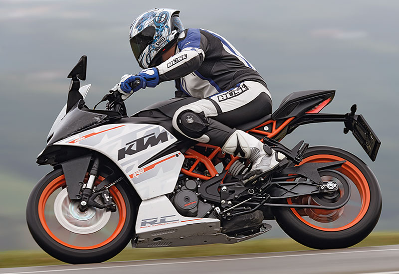 KTM-RC-390-links