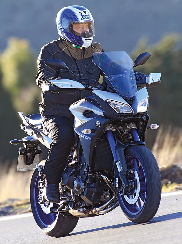 Yamaha-MT09-Tracer-Front