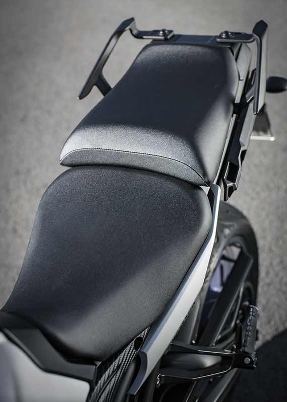 Yamaha-MT09-Tracer-Soziussitz