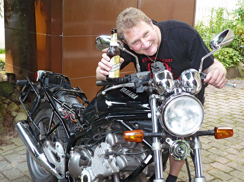 Arbeit-macht-durstig