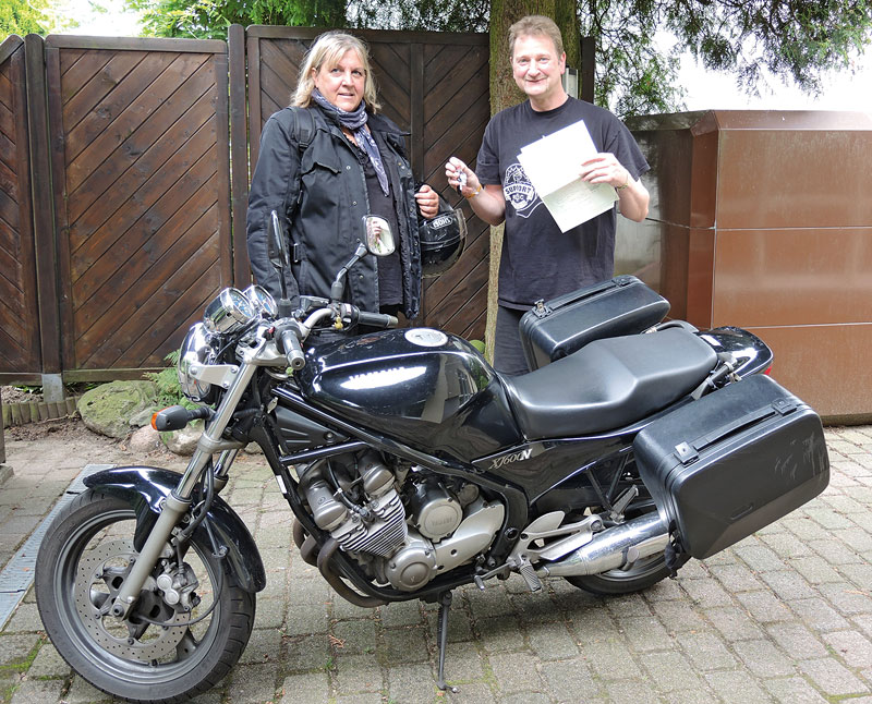 Yamaha-XJ600N-Tolles-Geschenk