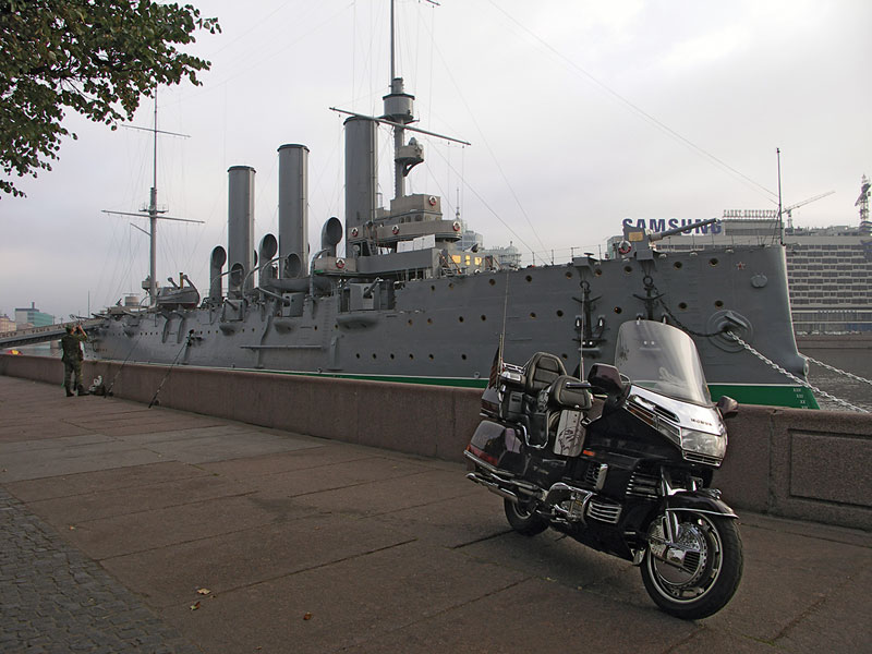 zwei-Schlachtschiffe