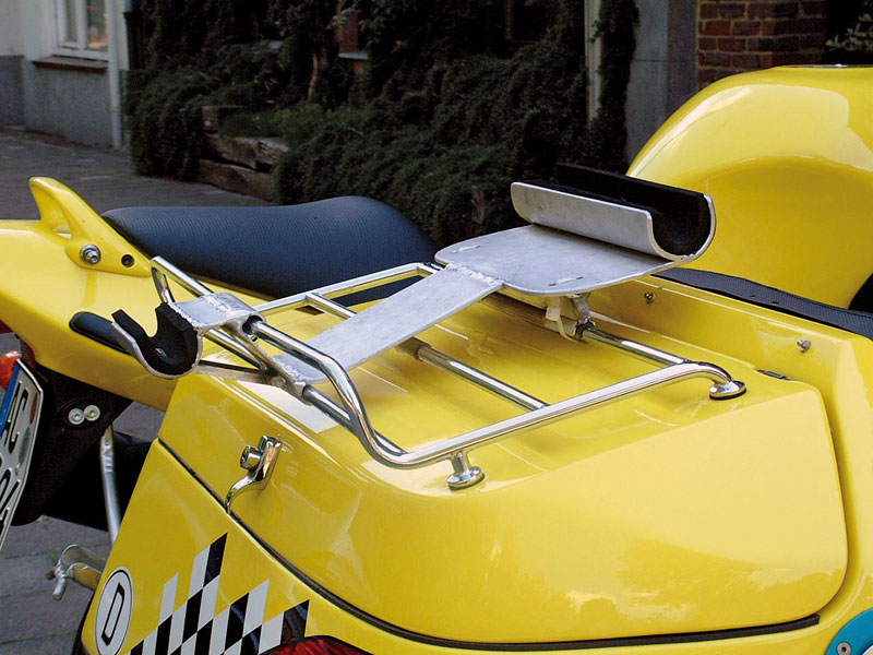 Gepaecktraeger für Rollstuhl Foto Roland Herbig