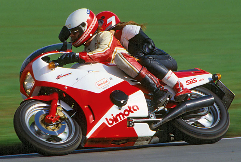 Bimota SB5 mit Sozius links