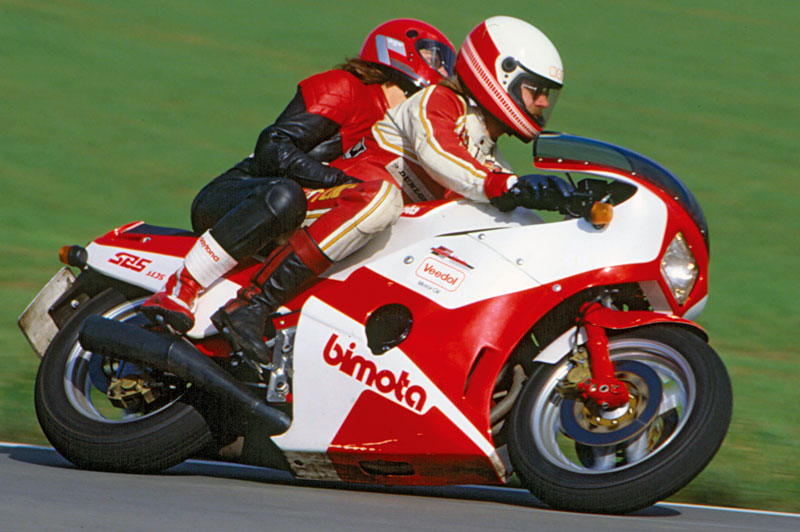 Bimota SB5 mit Sozius rechts