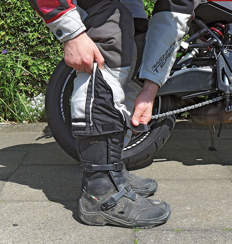 VANUCCI OKOVANGO II Hose ueber Stiefel