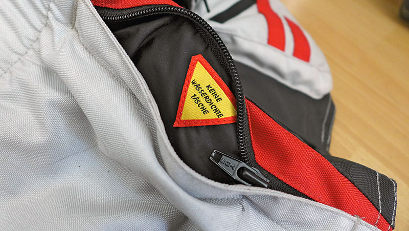 keine wasserdichte Tasche