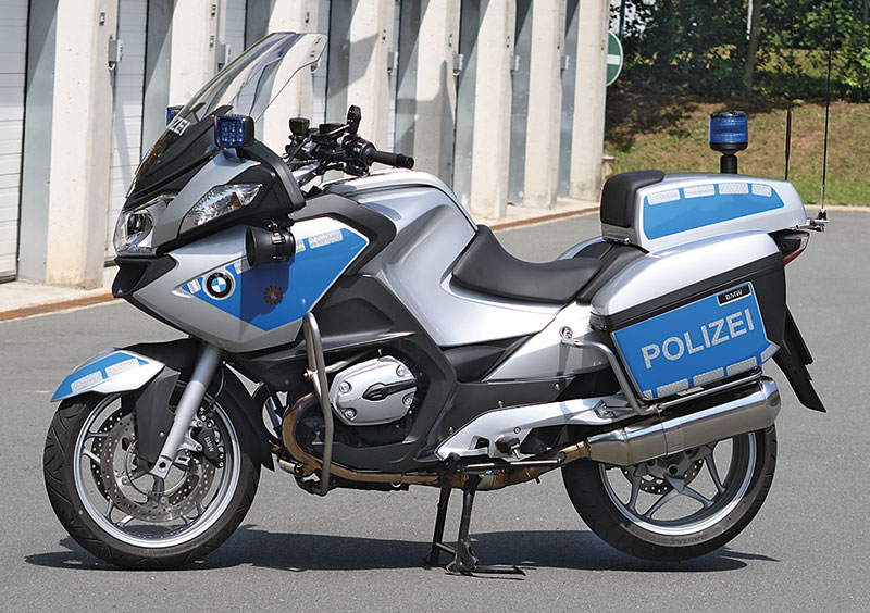 BMW R 900 RT Polizei links