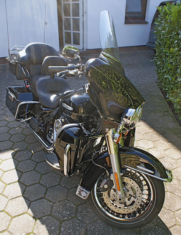 Harley Davidson Electra Glide Erfahrung Front