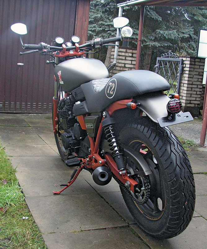 Yamaha Radian Umbau Heck