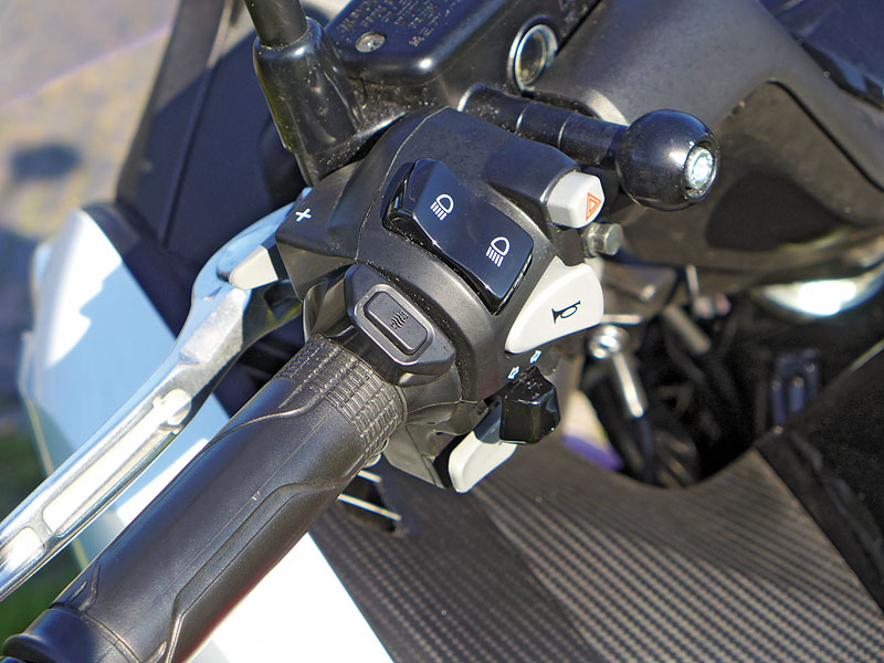 Linke Armatur Honda NC 750 D Integra