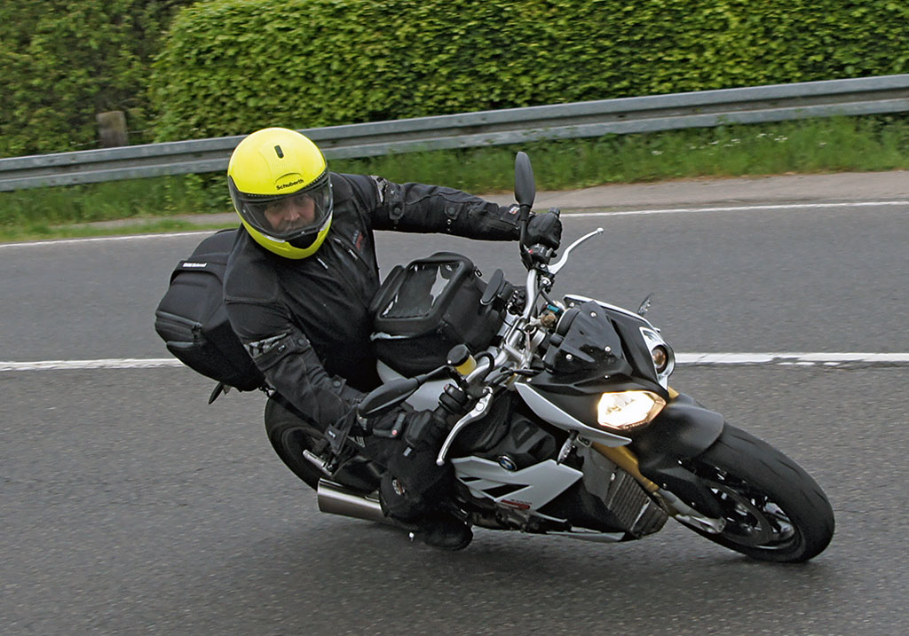 BMW S1000R Front