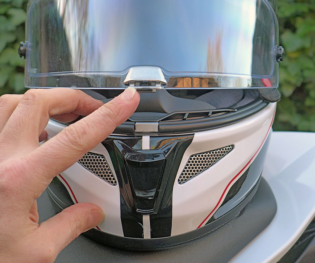 HJC RPHA11 Visierverriegelung