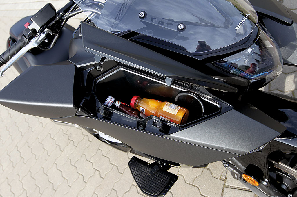 Honda Vultus 2015 Staufach