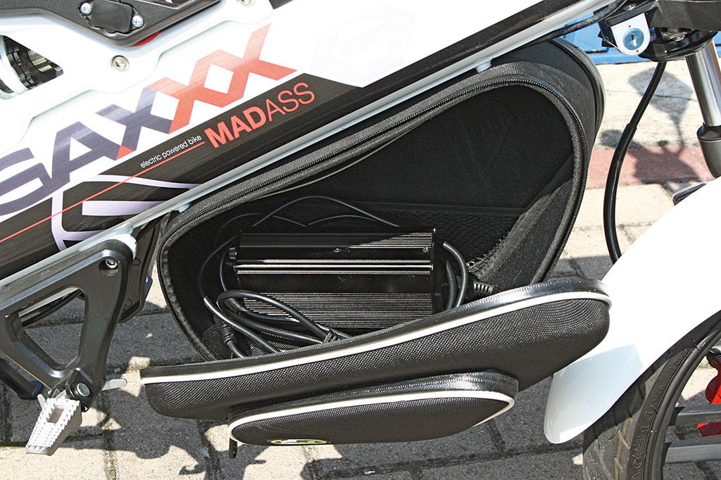 Sachs Mad Ass E Ladegeraet