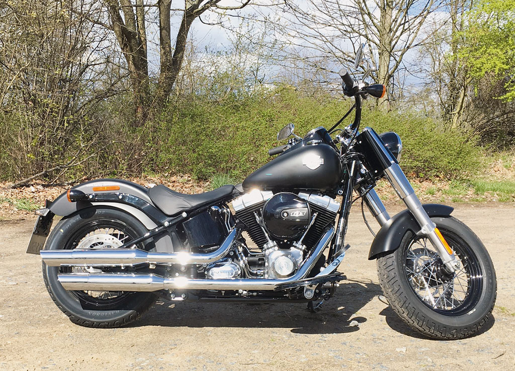Harley Davidson Softail Slim 2016 rechts