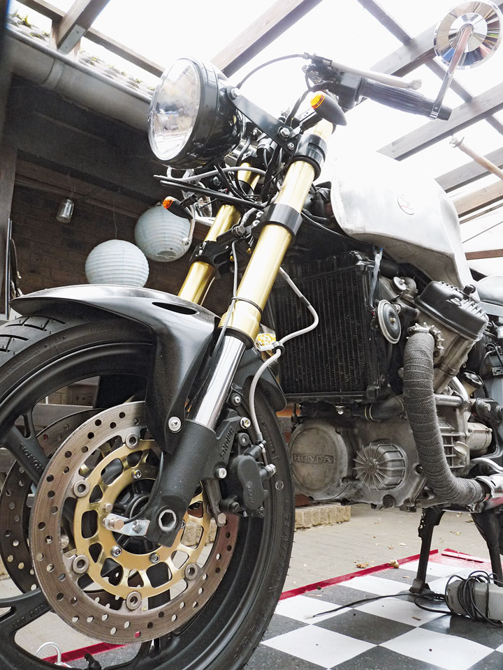 Honda CX500C Cafe Racer Gabel und Bremse