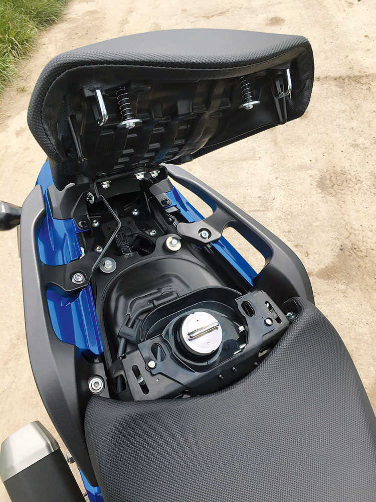 Honda NC750X DCT 2016 Tankstutzen