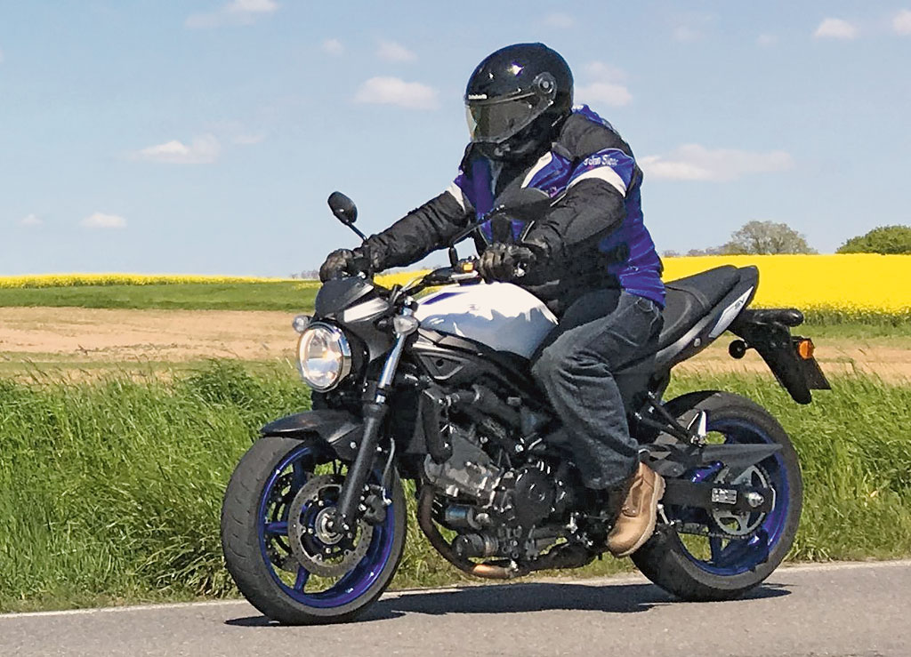 Suzuki SV650 2016