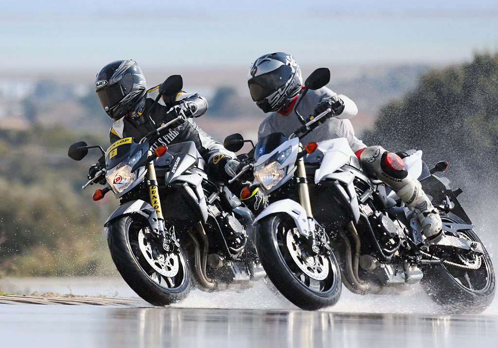 Der RoadSmart 3 animiert auch im Nassen zum aktiven Wettsreit