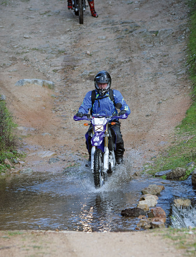Yamaha WR250R Wasserdurchfahrt