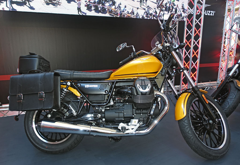 Moto Guzzi V9 Roamer Modell 2016