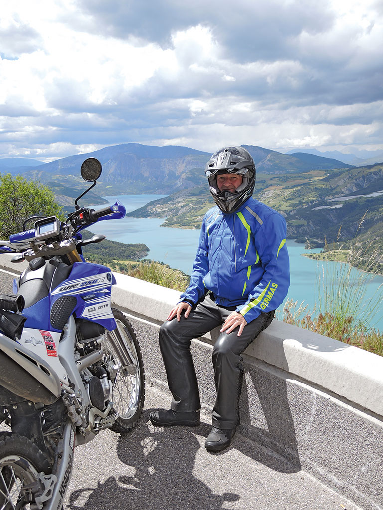Am Lac de Serre Poncon