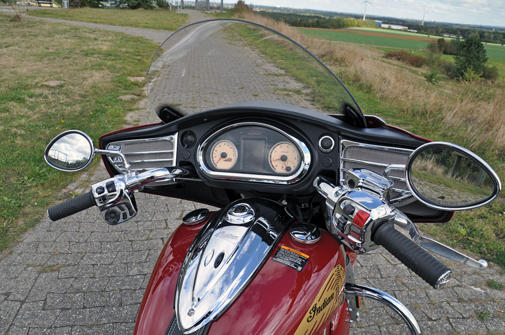 Indian Chieftain Cockpit Modell 2016