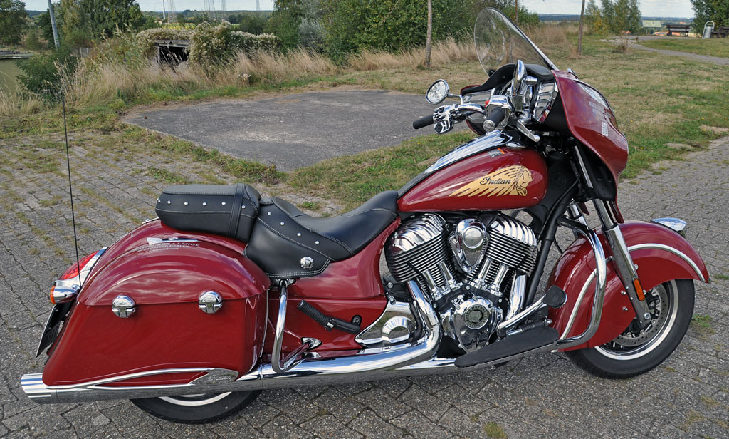 Indian Chieftain Modell 2016 rechts