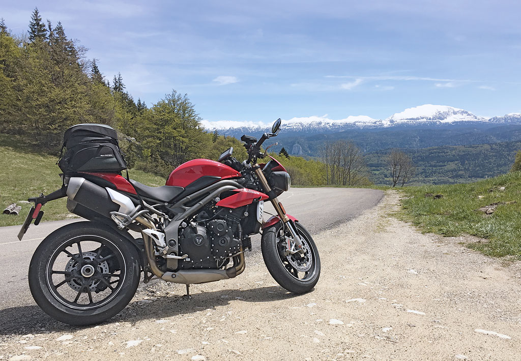 Triumph Speed Triple 2016 auf Reisen