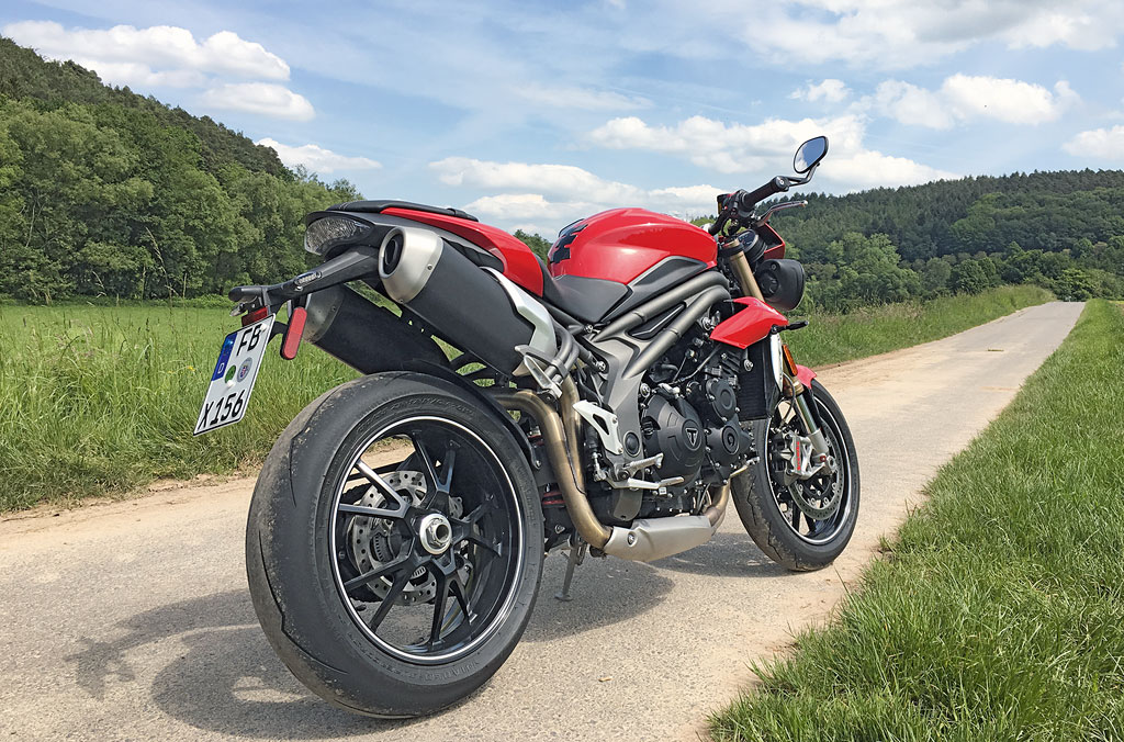 Triumph Speed Triple 2016 heck