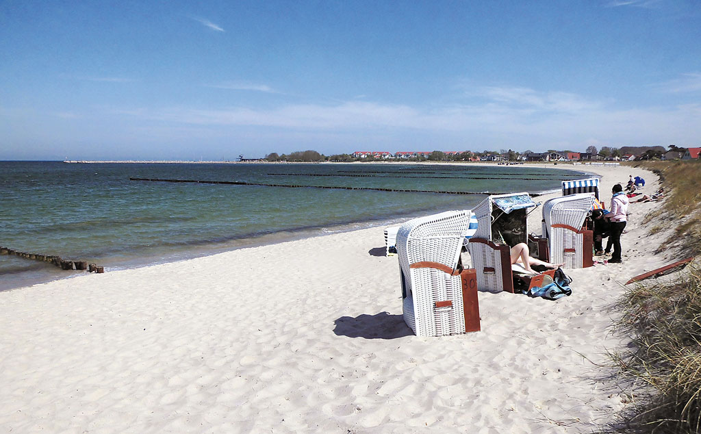 Sandstrand in der Bucht von Glowe