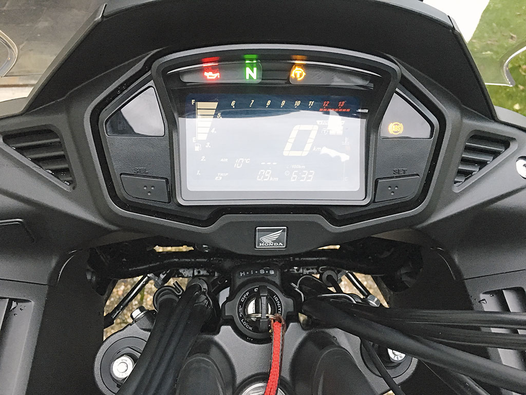 Honda VFR 800 X Crossrunner, Cockpit