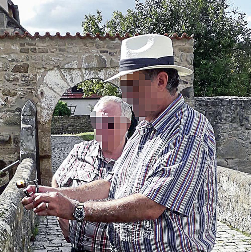 Schwimmer ausbrennen 3-2-1 ... BUMM ...