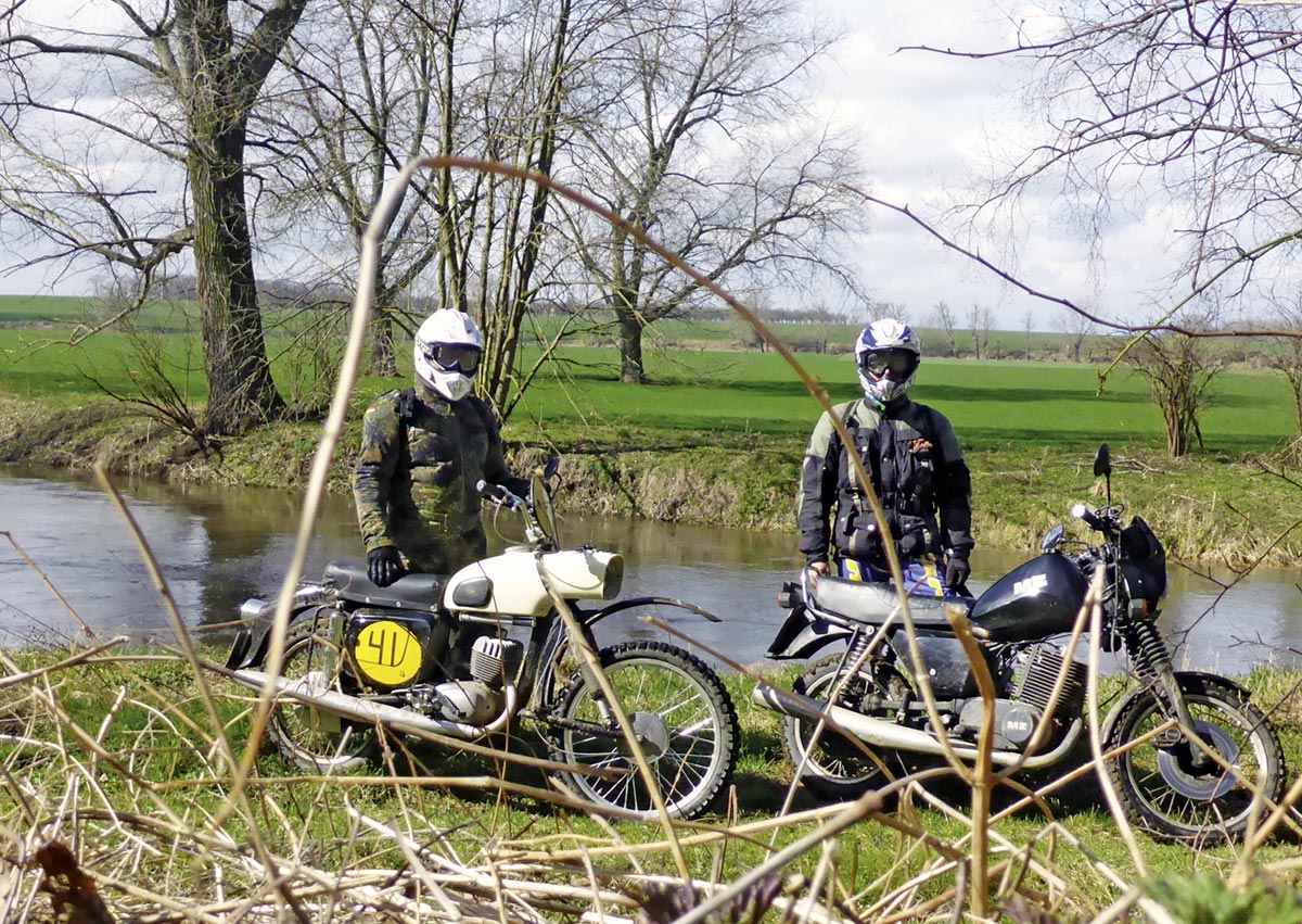 Offroad-Tour mit zwei Emmen Offroad-Tour mit zwei Emmen