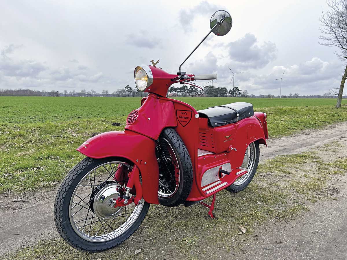 Ein hübscher klassischer Roller