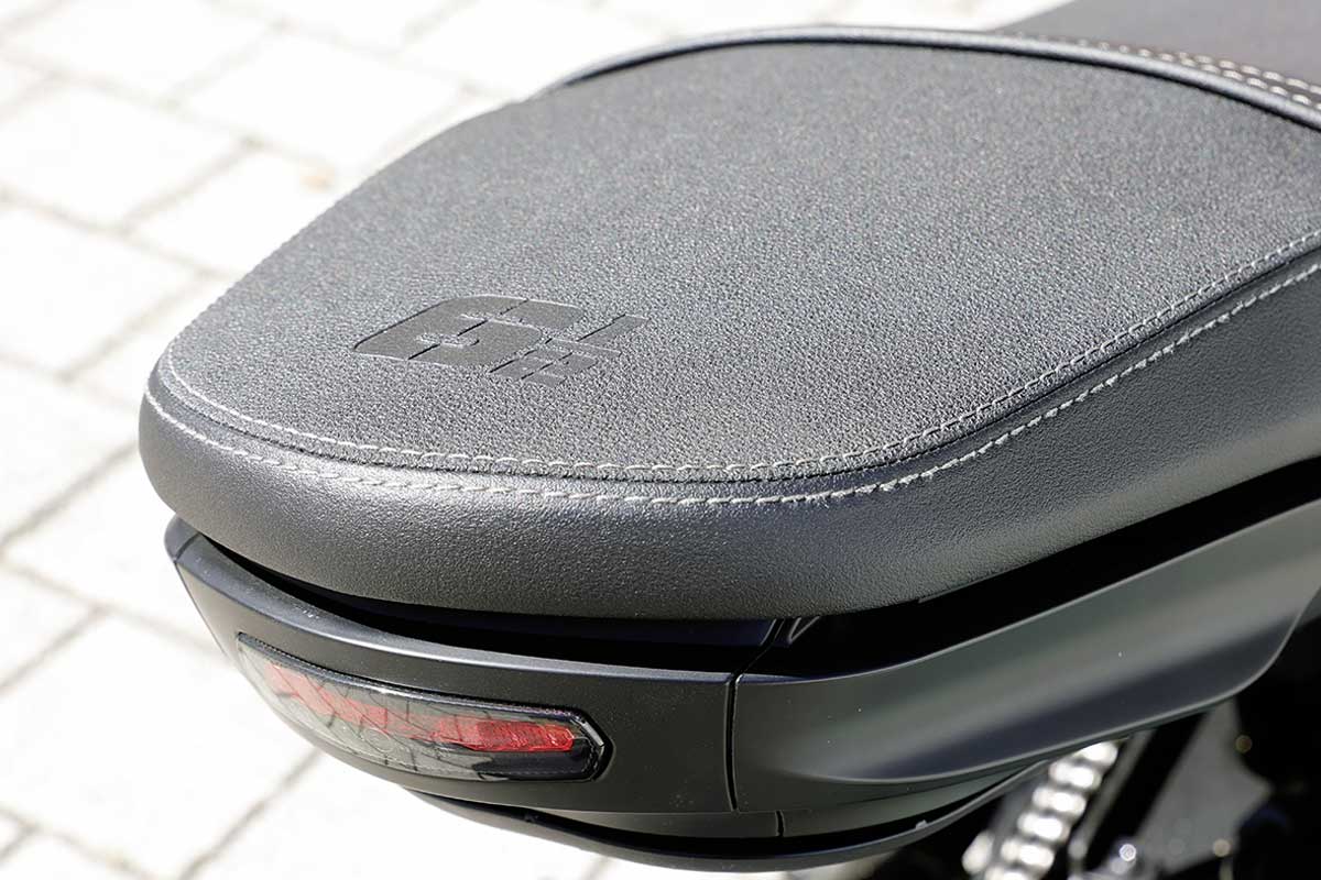 Knapp geschnittenes Heck