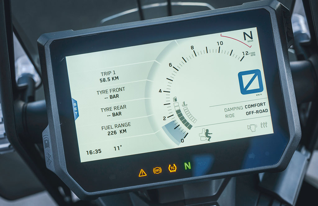 Display KTM 1290 Super Adventure S Modell 2017