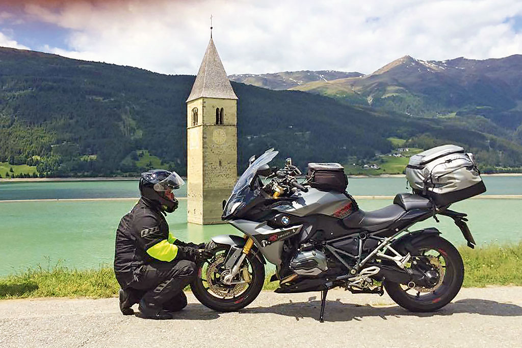 Am Reschenpass mit BMW R 1200 RS, Modell 2016