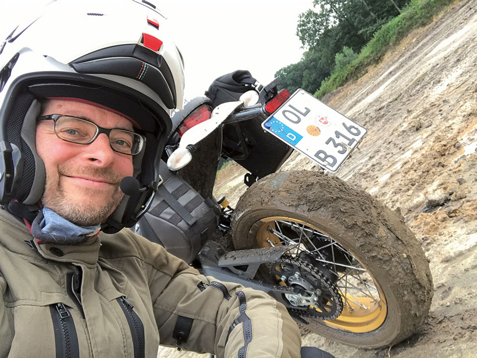 Kradblatt Editorial 4/18