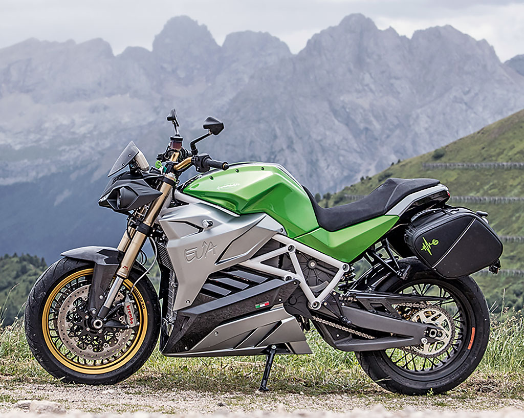 Energica Eva Modell 2017 mit Koffersatz
