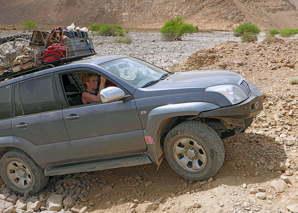 Im Begleitfahrzeug - Geführte Endurotour Marokko