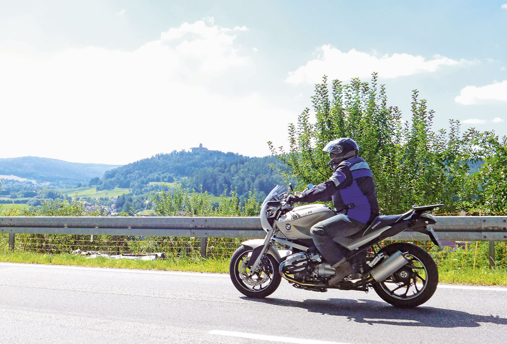 Motorradfahren im Odenwald