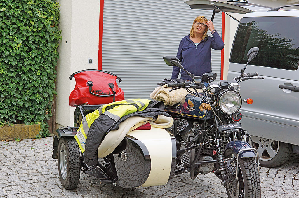 Mit dem Honda CX 500 Gespann in die Alpen