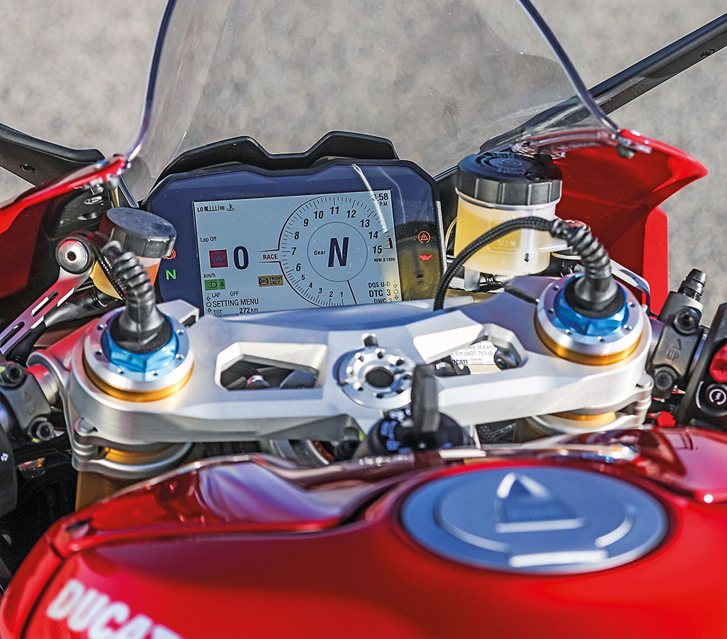 Cockpit - Ducati Panigale V4 S Modell 2018