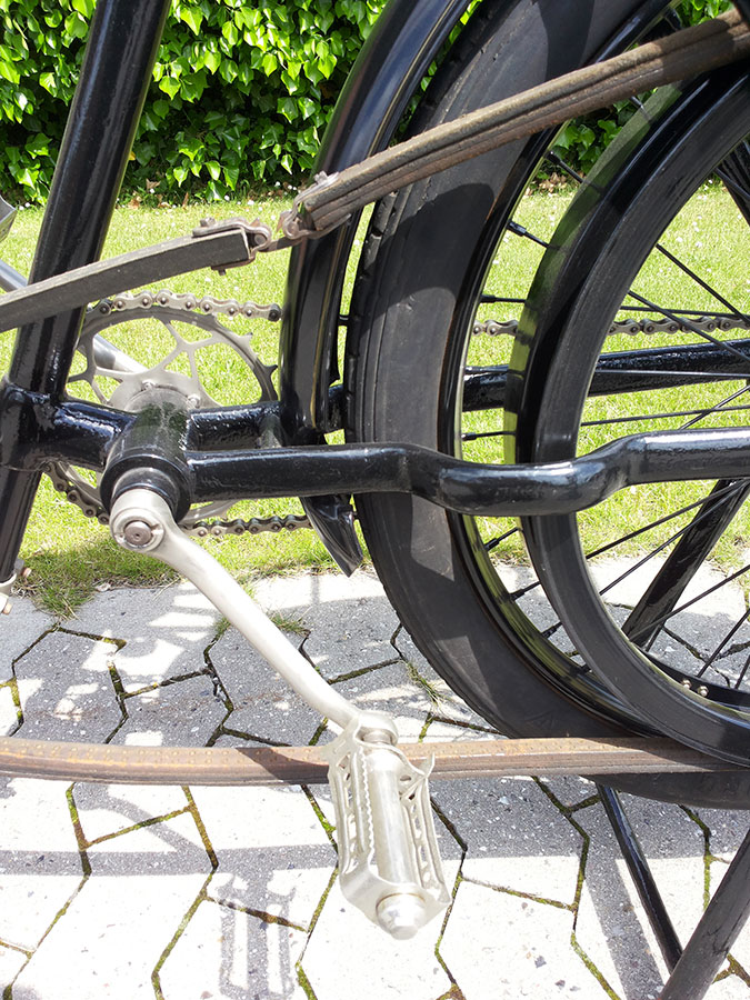 Riemen mit Schloss - Peugeot Motorrad Bj. 1904