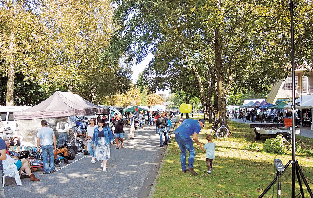 Offenes Fahrerlager beim Stadtpark Revival 