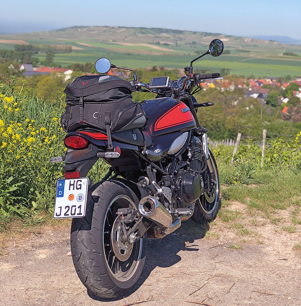 Kawasaki Z 900 RS, Modell 2018, Heck mit SW Motech Hecktasche Kawasaki Z 900 RS, Modell 2018, Heck mit SW Motech Hecktasche