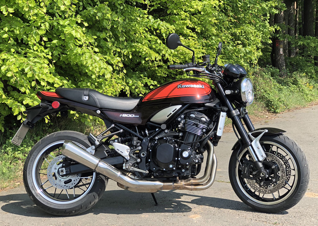 Kawasaki Z 900 RS, Modell 2018, rechts