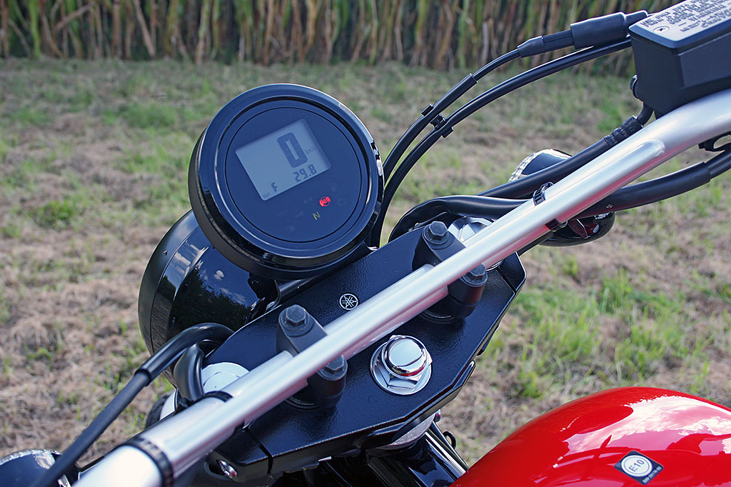Cockpit - Yamaha SCR 950, Modell 2018